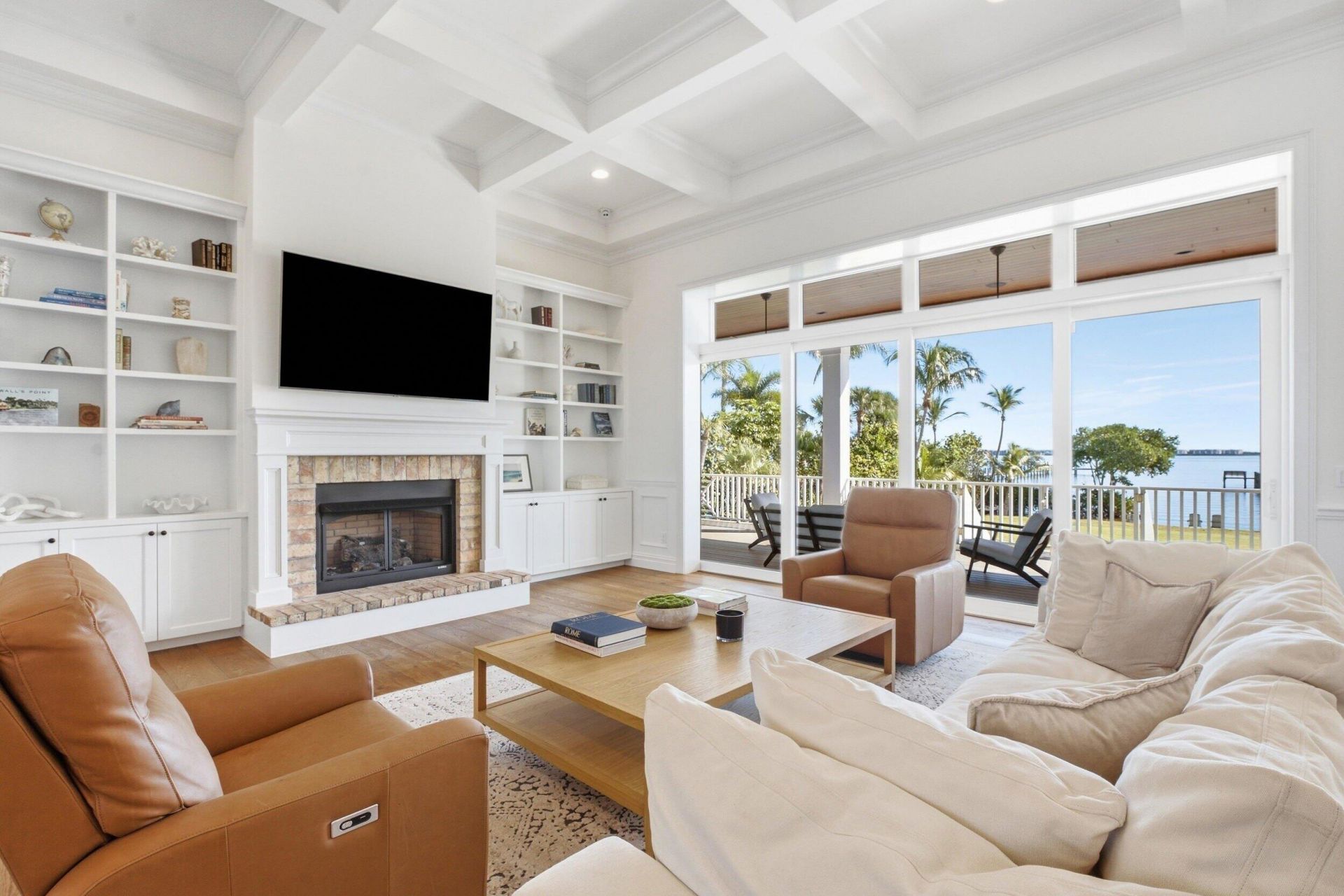 54 S Sewalls Point Road, Sewalls Point, FL 34996 Photo