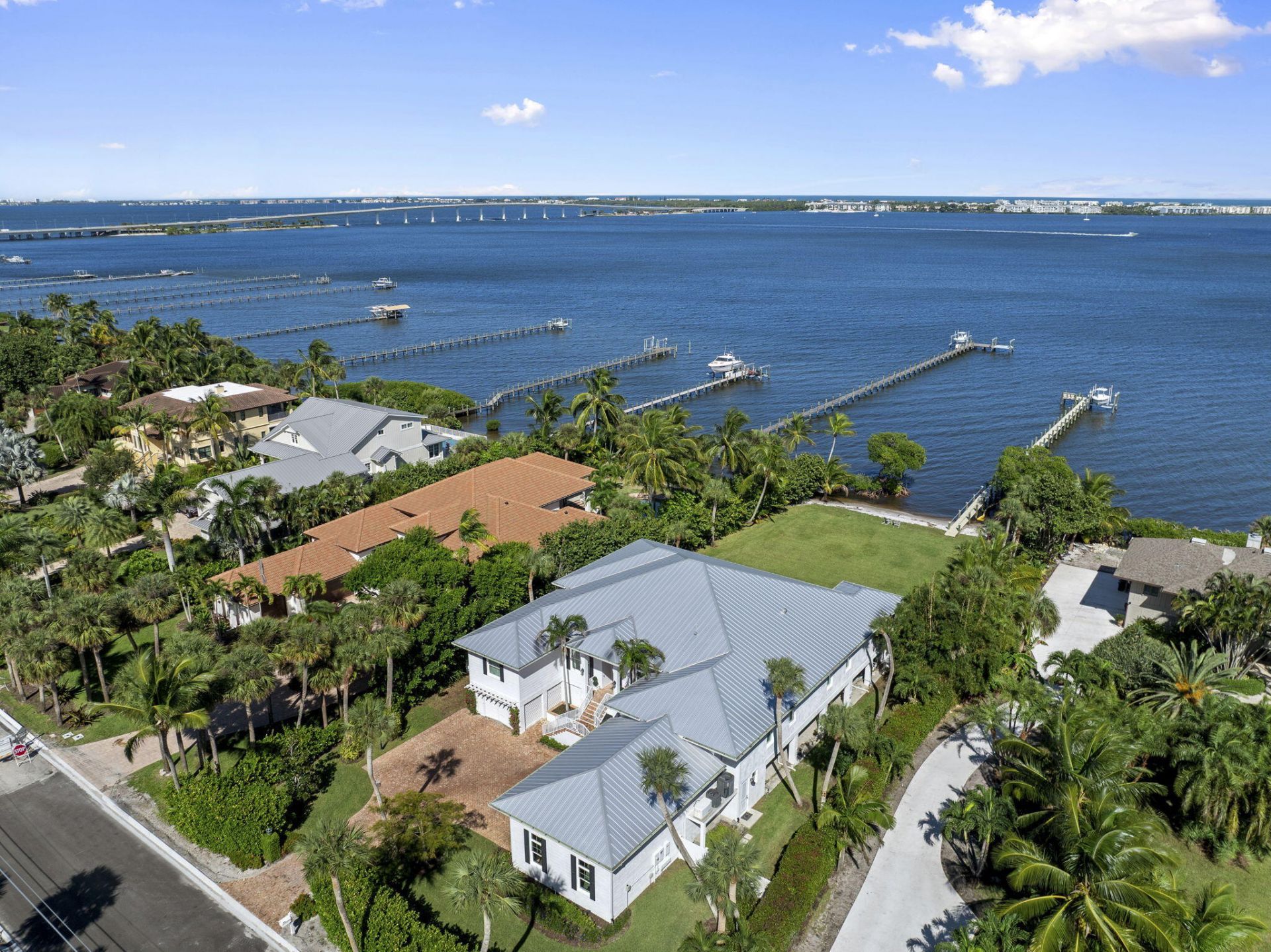 54 S Sewalls Point Road, Sewalls Point, FL 34996 Photo