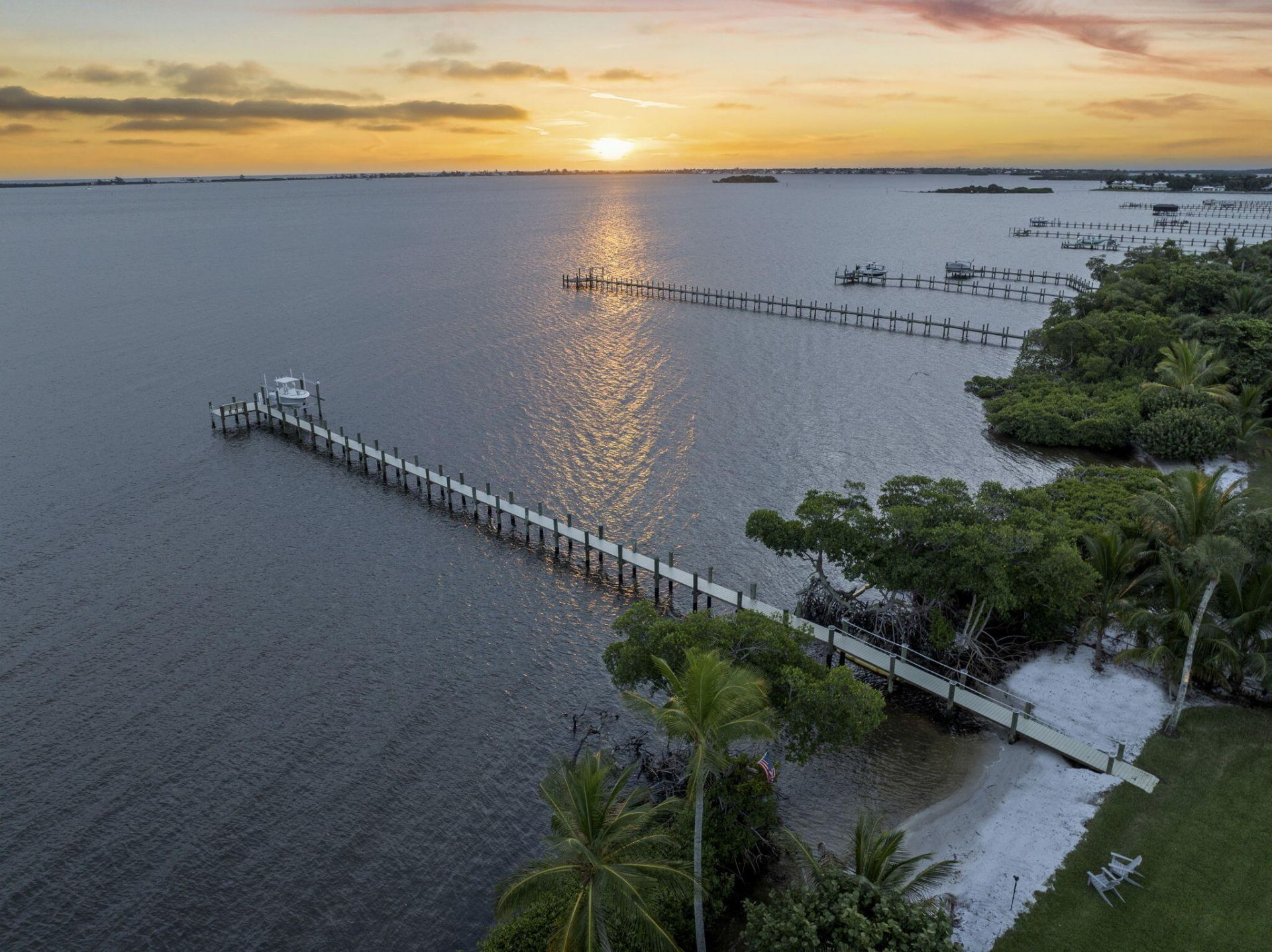 54 S Sewalls Point Road, Sewalls Point, FL 34996 Photo