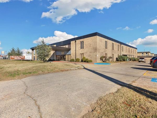 1900 N Macarthur Boulevard, Oklahoma City, OK 73127