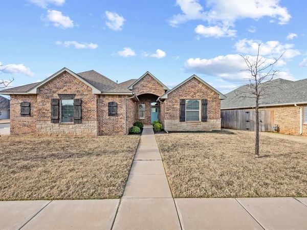 3129 NW 184th Terrace, Edmond, OK 73012
