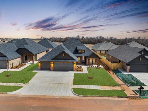 5108 Misty Wood Lane, Mustang, OK 73064