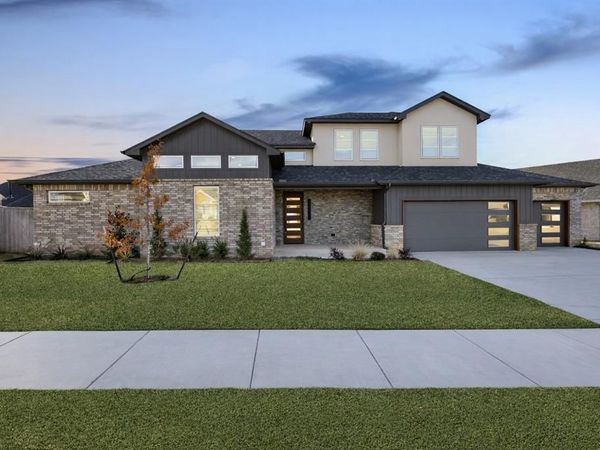 7316 NW 158th Street, Edmond, OK 73013