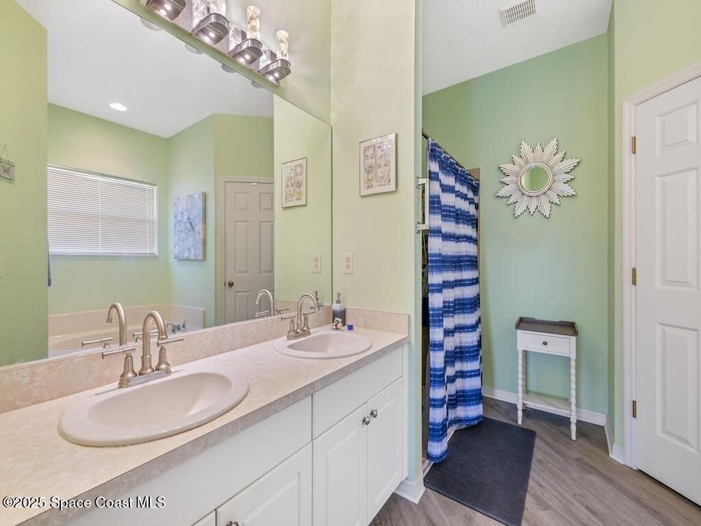 221 Briarcliff Circle, Sebastian, FL 32958 Photo