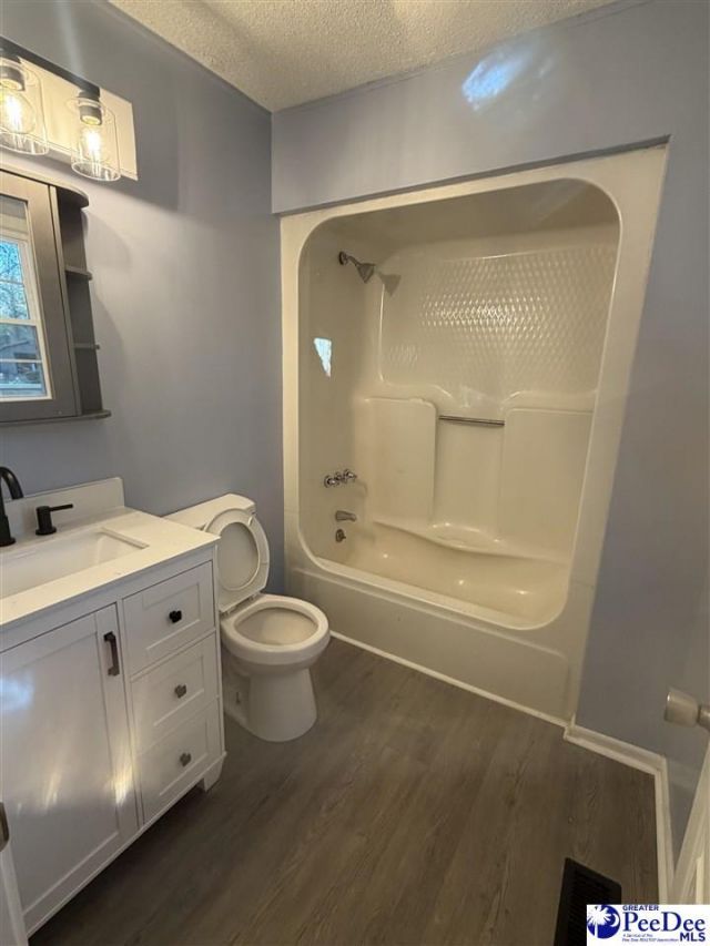 702 Crinoline Court Photo 8