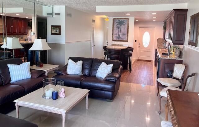 230 N Federal Highway, Unit 205, Deerfield Beach, FL 33441 Photo