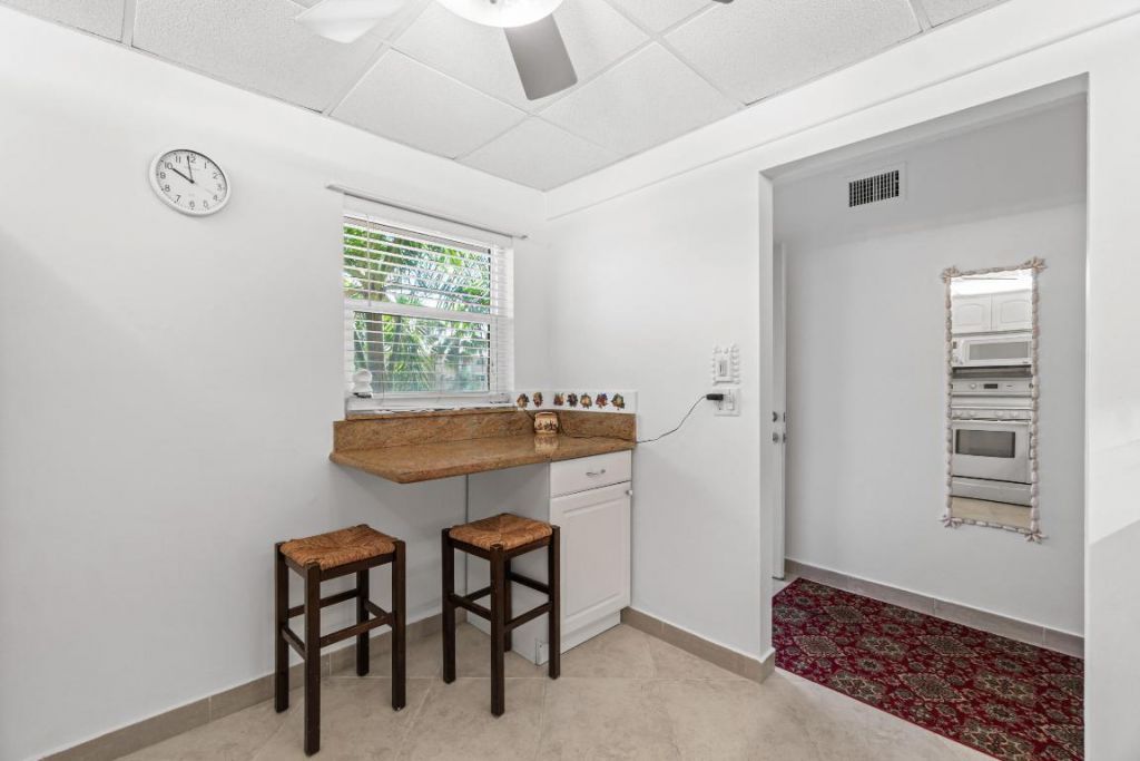 2615 NE 1st Court, Unit 303, Boynton Beach, FL 33435 Photo