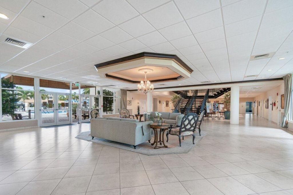 2615 NE 1st Court, Unit 303, Boynton Beach, FL 33435 Photo