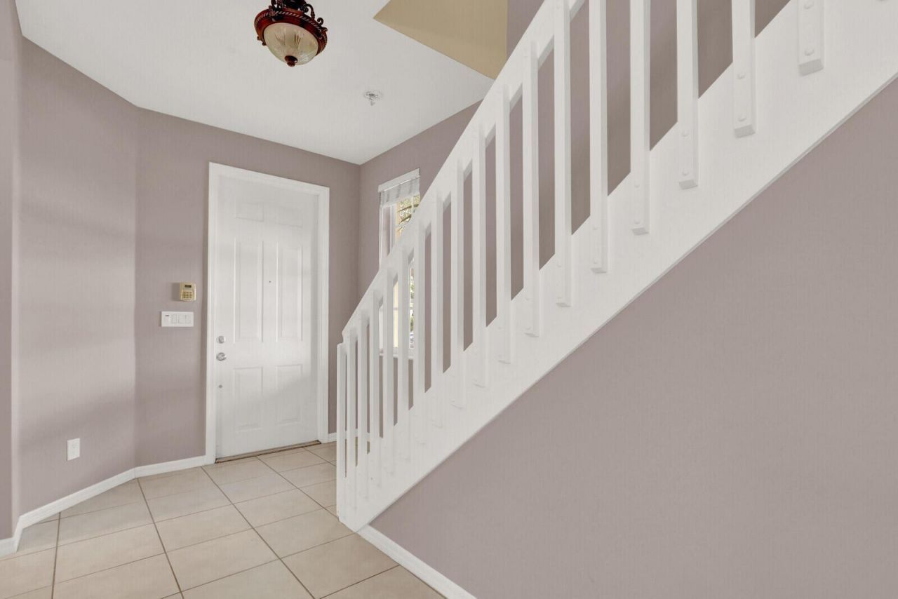 354 November Street, Palm Beach Gardens, FL 33410 Photo