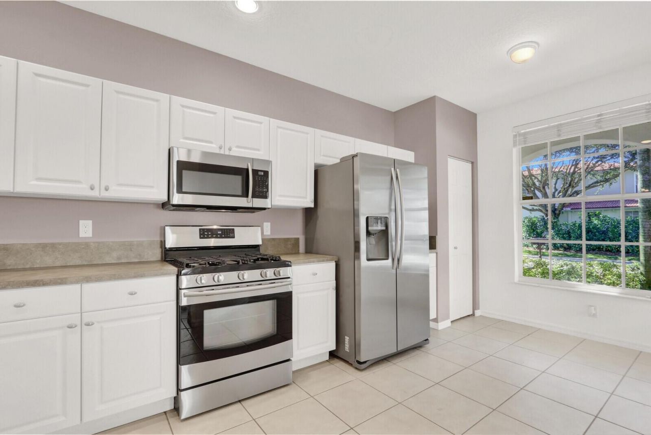 354 November Street, Palm Beach Gardens, FL 33410 Photo