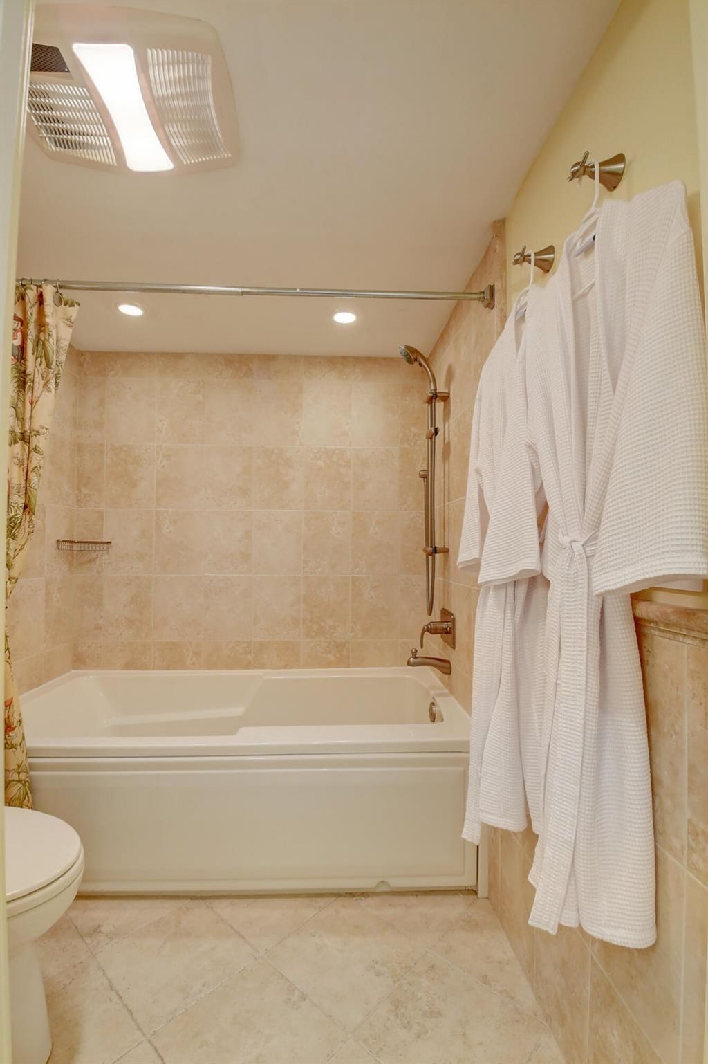 4750 S Ocean Boulevard, Unit 702, Highland Beach, FL 33487 Photo