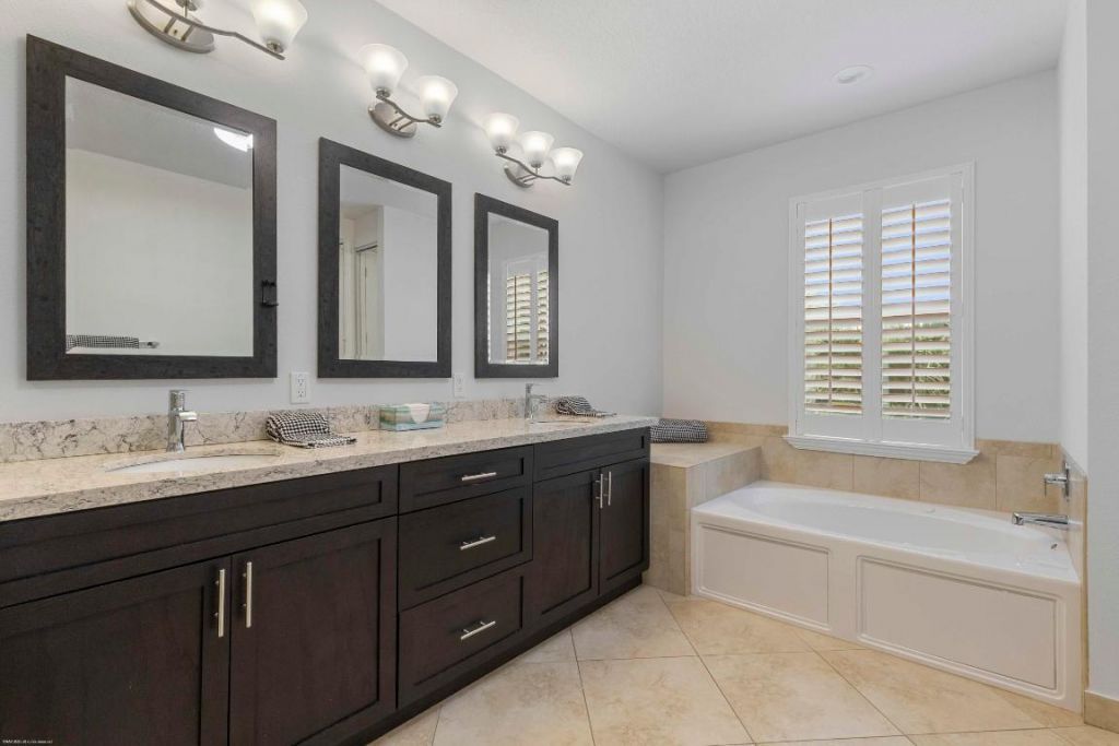 170 Sword Fern Place, Wellington, FL 33414 Photo