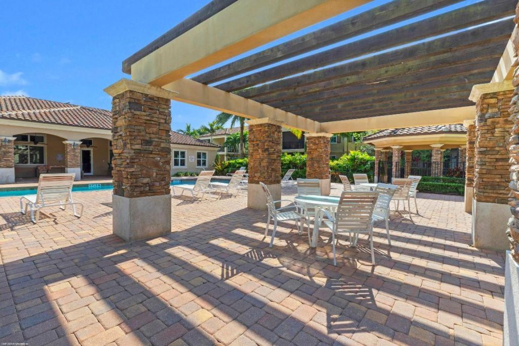 170 Sword Fern Place, Wellington, FL 33414 Photo