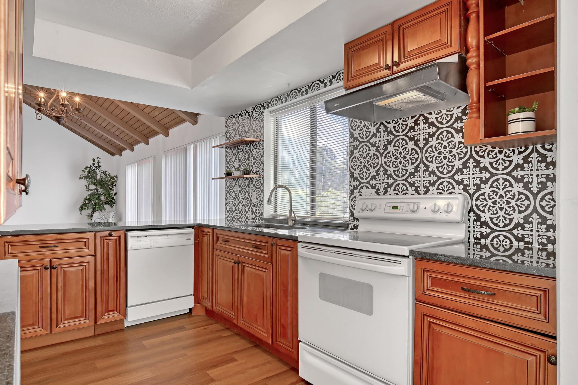 241 NW 15th Street, Boca Raton, FL 33432 Photo