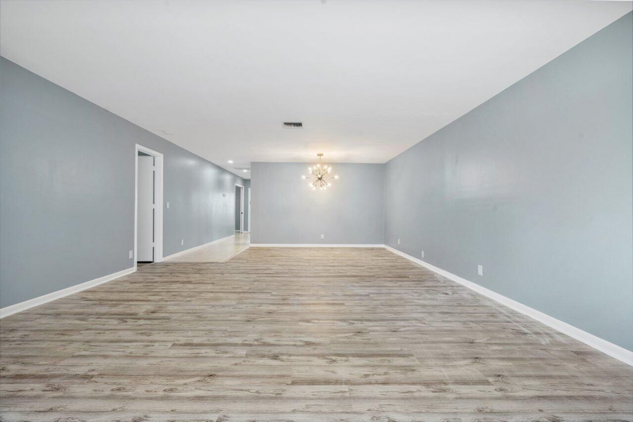 1740 NW 19th Terrace, Unit 204, Delray Beach, FL 33445 Photo