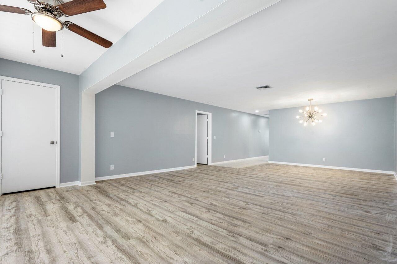 1740 NW 19th Terrace, Unit 204, Delray Beach, FL 33445 Photo