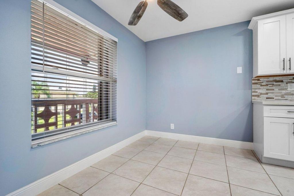 1740 NW 19th Terrace, Unit 204, Delray Beach, FL 33445 Photo