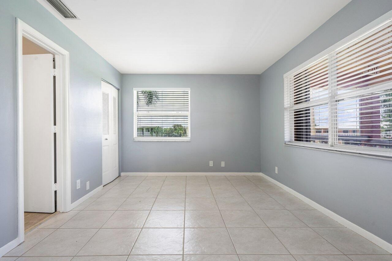 1740 NW 19th Terrace, Unit 204, Delray Beach, FL 33445 Photo