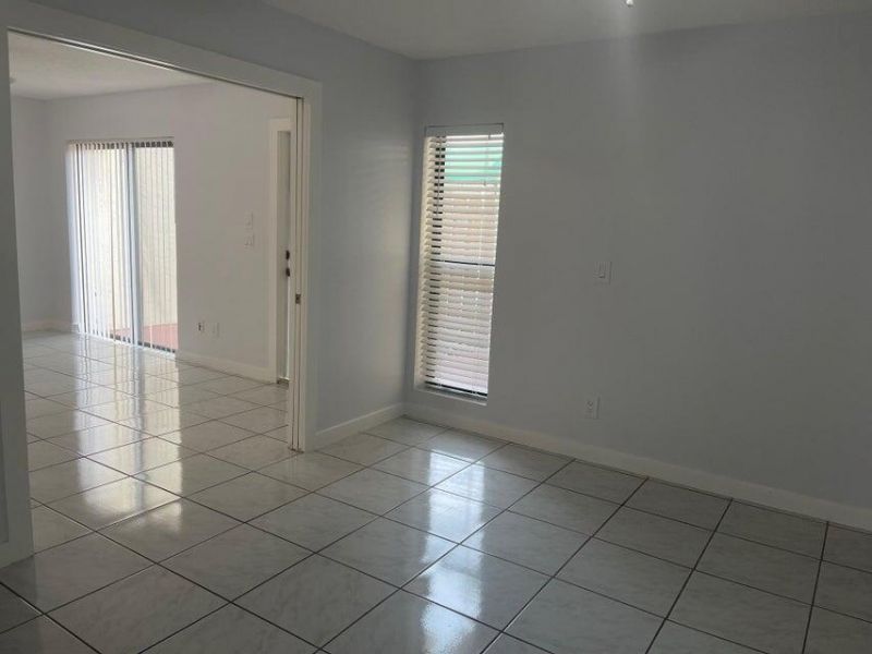 639 Executive Center Drive, Unit O-107, West Palm Beach, FL 33401 Photo