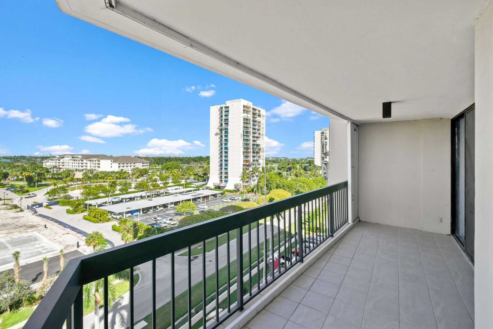 2425 Presidential Way, Unit 801, West Palm Beach, FL 33401 Photo