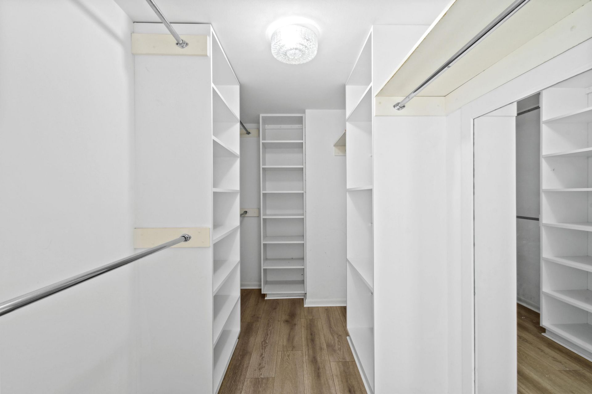 2425 Presidential Way, Unit 801, West Palm Beach, FL 33401 Photo