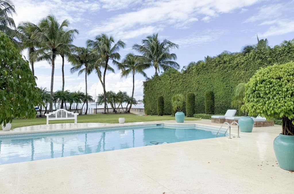 1494 N Lake Way, Palm Beach, FL 33480 Photo