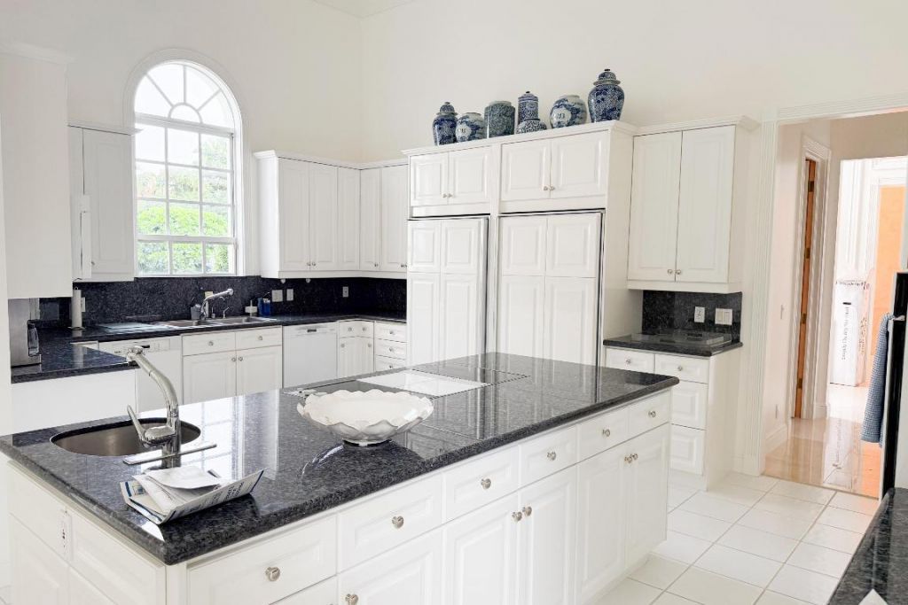 1494 N Lake Way, Palm Beach, FL 33480 Photo