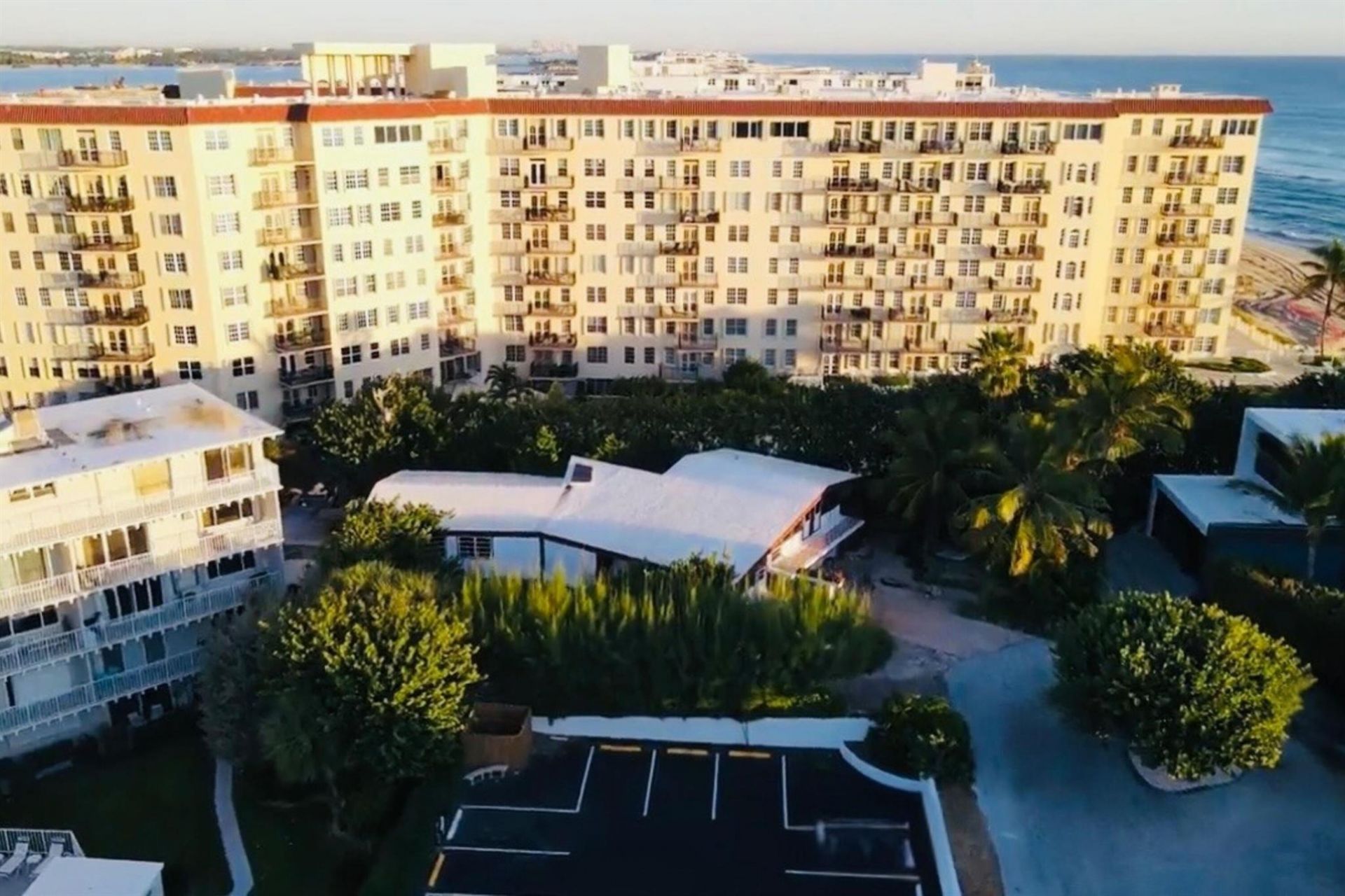 3490 S Ocean Boulevard, South Palm Beach, FL 33480 Photo