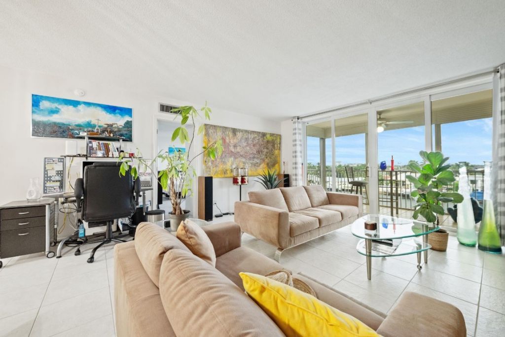 303 N Riverside Drive, Unit 503, Pompano Beach, FL 33062 Photo