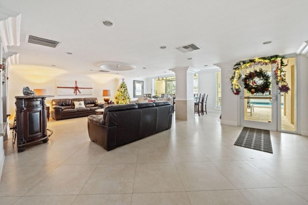 303 N Riverside Drive, Unit 503, Pompano Beach, FL 33062 Photo