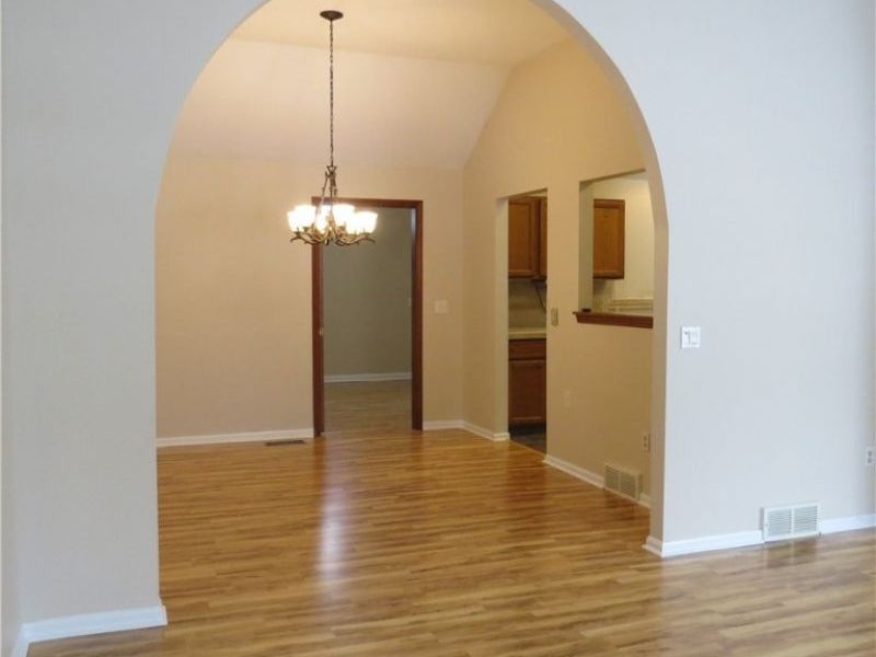 539 Fieldstone Dr., Amherst, OH 44001 Photo 18