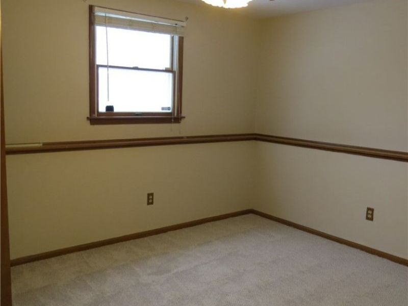 539 Fieldstone Dr., Amherst, OH 44001 Photo 29