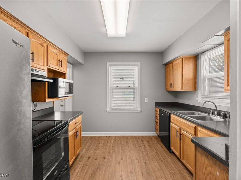 4041 Wilmington Road, South Euclid, OH 44121 Photo 12