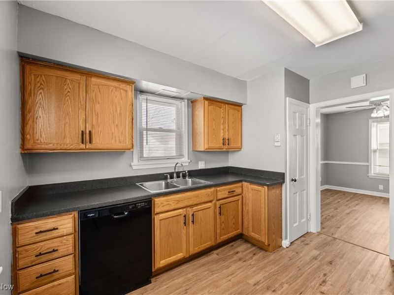 4041 Wilmington Road, South Euclid, OH 44121 Photo 13