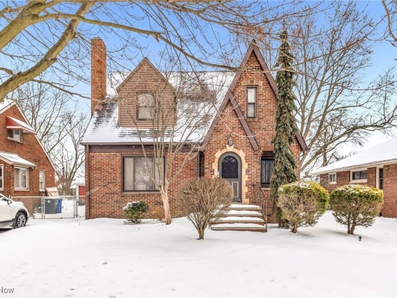 16605 Woodbury Avenue, Cleveland, OH 44135 Photo 1