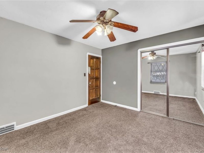 16605 Woodbury Avenue, Cleveland, OH 44135 Photo 18