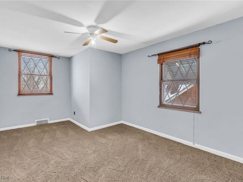 16605 Woodbury Avenue, Cleveland, OH 44135 Photo 24