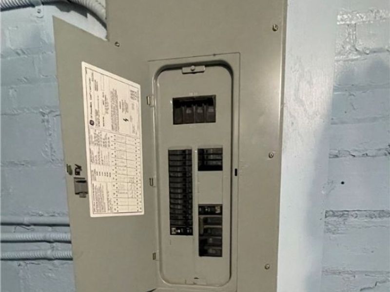 16605 Woodbury Avenue, Cleveland, OH 44135 Photo 35