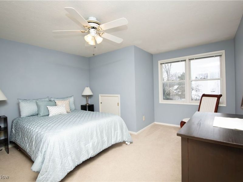 750-2 Hampton Circle, Unit 2, Aurora, OH 44202 Photo 13