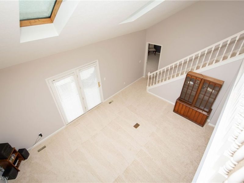 750-2 Hampton Circle, Unit 2, Aurora, OH 44202 Photo 9