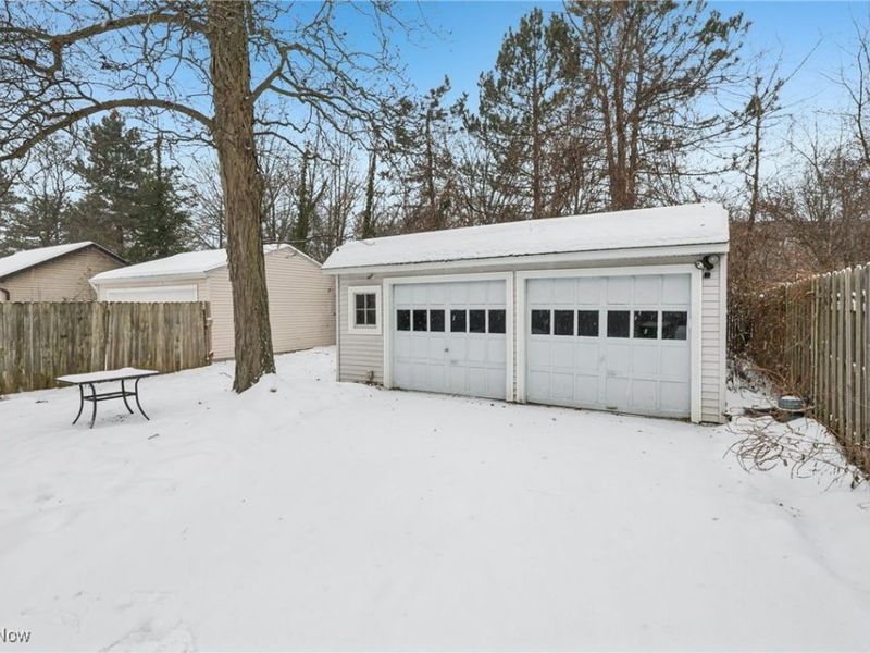 1606 Parker Drive, Mayfield Heights, OH 44124 Photo 24