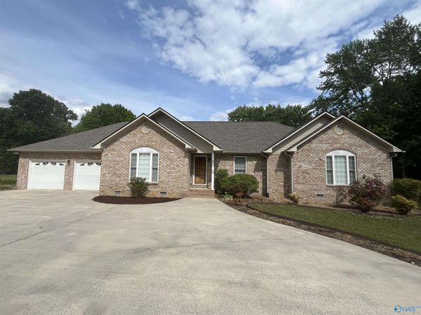323 Fourth Ave, Rainsville, AL 35986