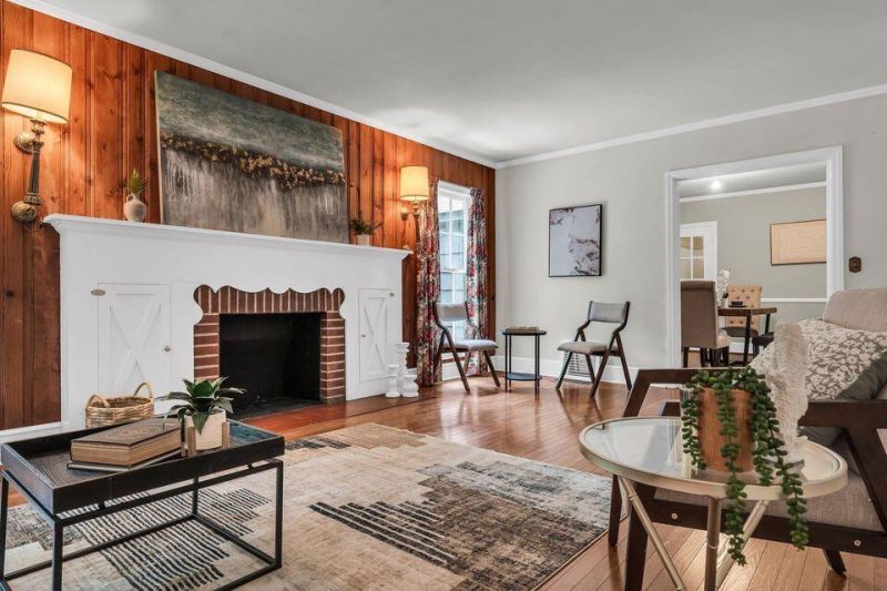 205 Woodlawn Street Photo 19