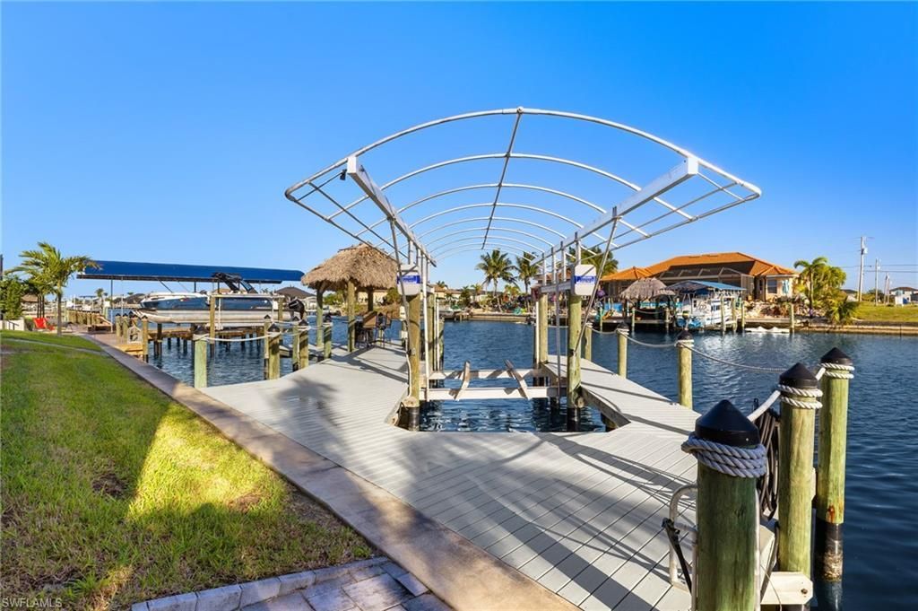 3303 NW 14th St, Cape Coral, FL 33993 Photo