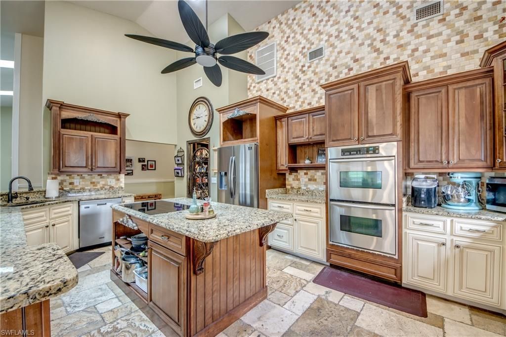 706 SW 6th St, Cape Coral, FL 33991 Photo