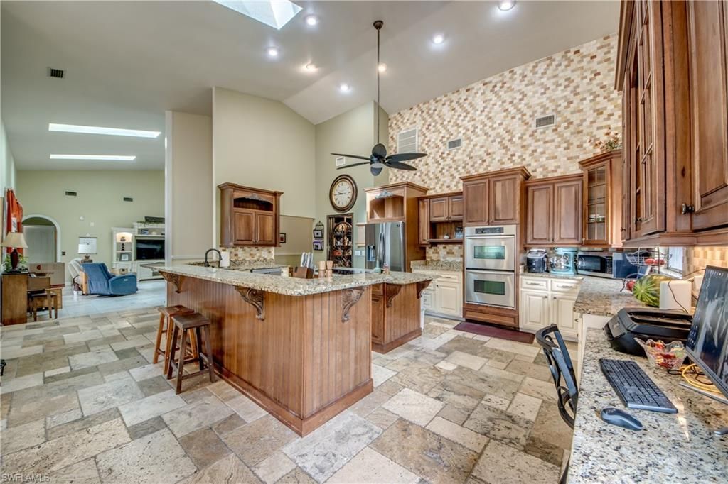 706 SW 6th St, Cape Coral, FL 33991 Photo