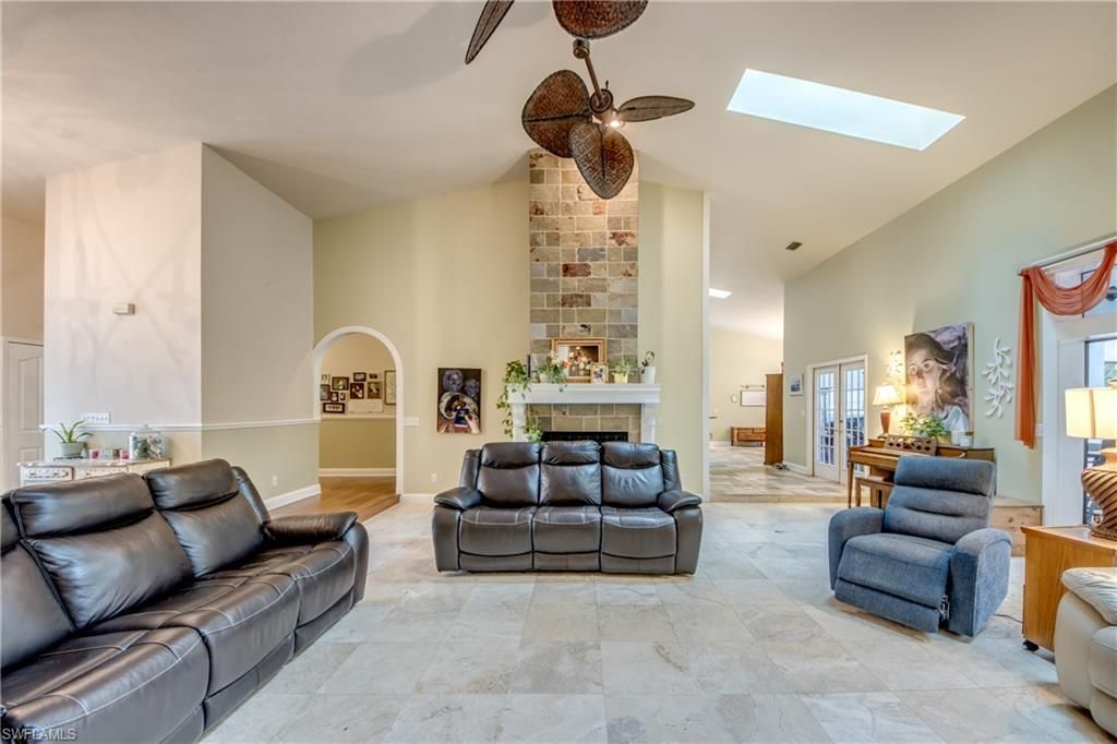 706 SW 6th St, Cape Coral, FL 33991 Photo