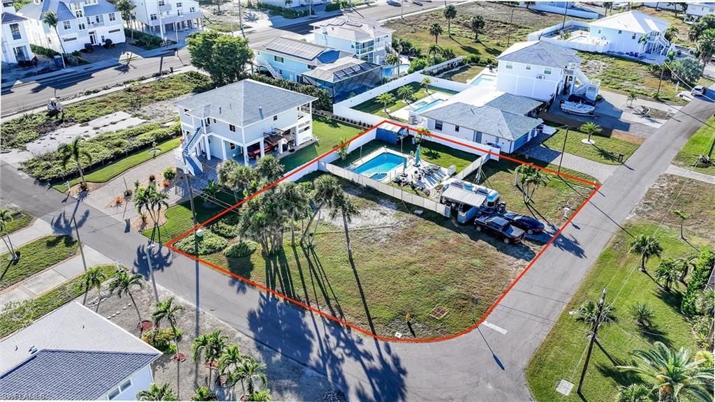 7950 Buccaneer Dr, Fort Myers Beach, FL 33931 Photo