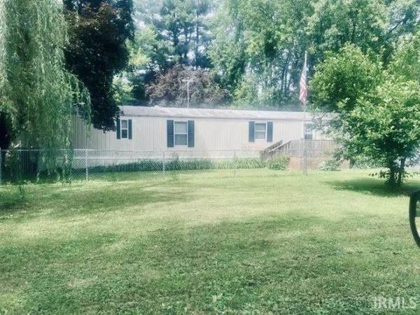 6798 E Rest-A-While Lane, Monticello, IN 47960