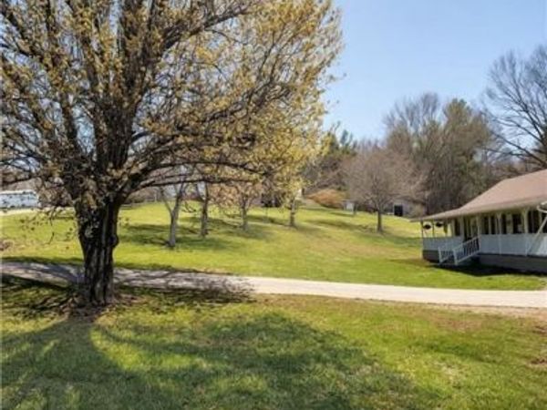 1759 Grandview Drive, Sparta, NC 28675